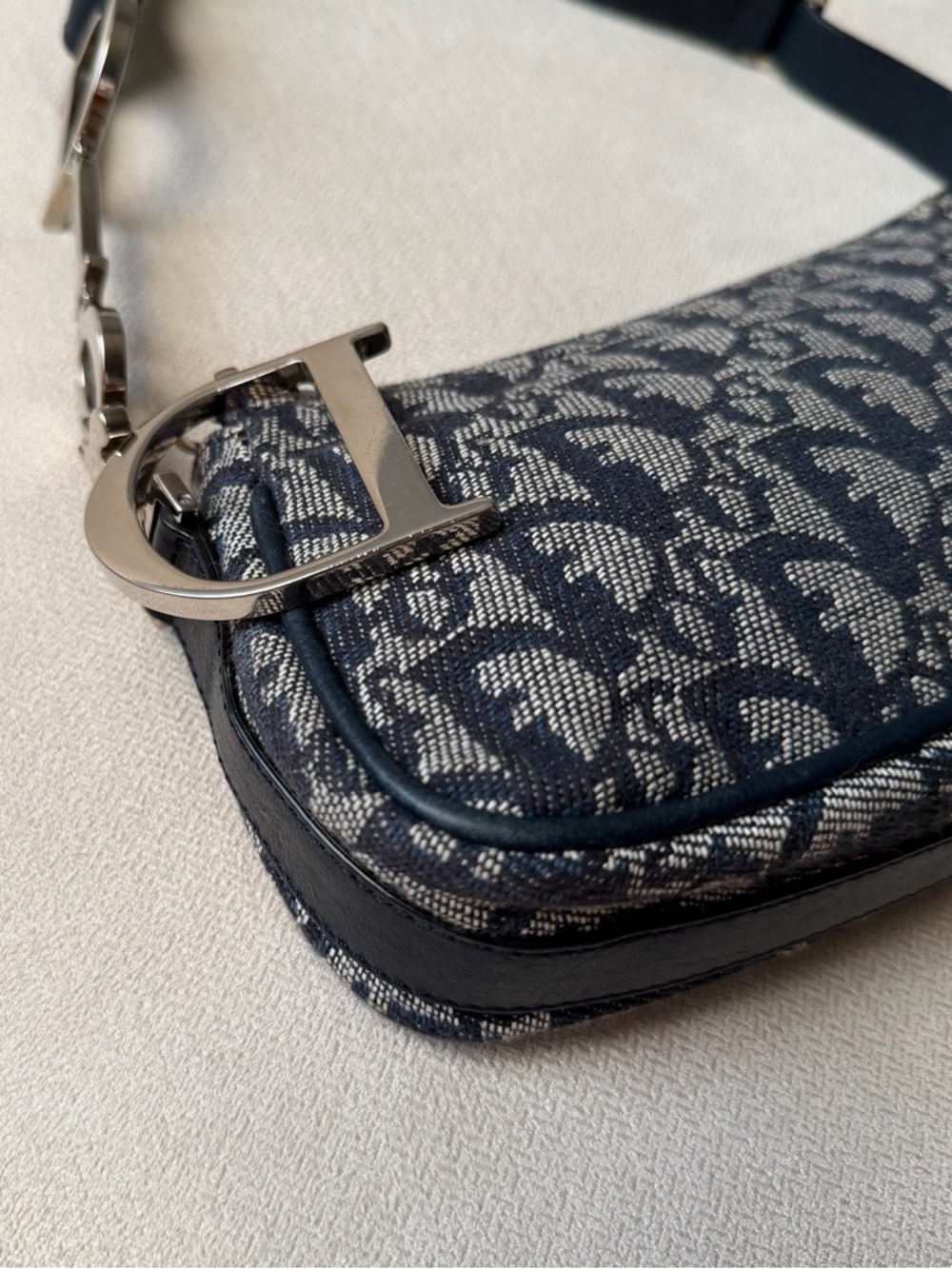 Christian Dior D Charm Blue Trotter Pochette - Picture 4 of 9